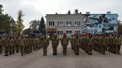 Президент відзначив 13 окремий десантно-штурмовий батальйон 95 бригади почесною відзнакою "За мужність та відвагу"