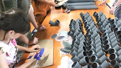 Перископи для військових виготовляють волонтери з Мукачева Перископи для військових виготовляють волонтери з Мукачева