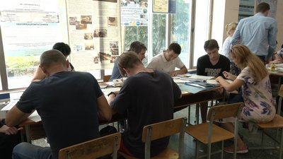 Вступ до технологічного вишу: 223 абітурієнти в Черкасах пройшли на бюджет Вступ до технологічного вишу: 223 абітурієнти в Черкасах пройшли на бюджет