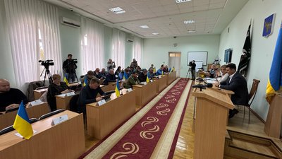 Сесія у Прилуках: гроші на ЗСУ, ветеранський центр "Сварог", заробітні плати