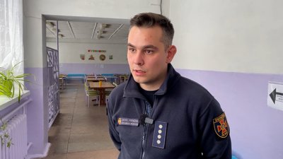 Інспектор відділу запобігання надзвичайних ситуацій Прилуцького райуправління ГУ ДСНС Євген Мусієнко Інспектор відділу запобігання надзвичайних ситуацій Прилуцького райуправління ГУ ДСНС Євген Мусієнко