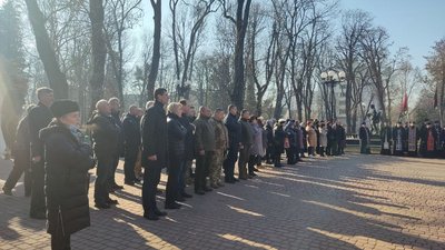 В Івано-Франківську вшанували пам'ять українців, які загинули через збройну агресію РФ В Івано-Франківську вшанували пам'ять українців, які загинули через збройну агресію РФ