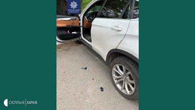 Спроба крадіжки з авто у Харкові: патрульний застосував зброю Спроба крадіжки з авто у Харкові: патрульний застосував зброю