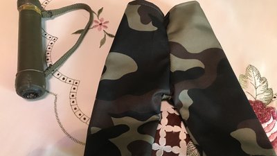 Житомирянка Ірина Радчук шиє іграшкових "військових зайців" Житомирянка Ірина Радчук шиє іграшкових "військових зайців"