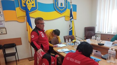 У Житомирській громаді почали прокладати комунікації до модульного містечка для переселенців У Житомирській громаді почали прокладати комунікації до модульного містечка для переселенців