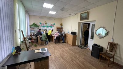 На Миколаївщині відновлюють сільраду, яку пошкодив російський боєприпас На Миколаївщині відновлюють сільраду, яку пошкодив російський боєприпас