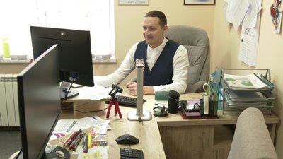"Я є, бо я приймаю ліки". Людина з ВІЛ, про життя, кохання та терапію