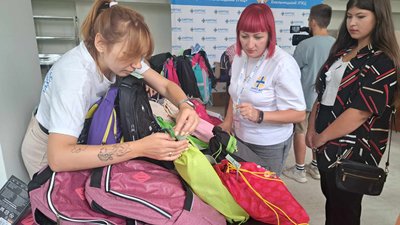 Шкільні портфелі від "Карітасу"