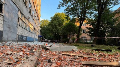 Наслідки обстрілу 21 серпня у Львові