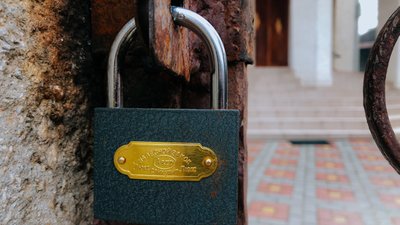 Релігійний конфлікт у Діловому на Закарпатті: чий храм