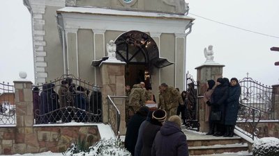 На Тернопільщині попрощалися із загиблим військовослужбовцем Володимиром Мадарашем На Тернопільщині попрощалися із загиблим військовослужбовцем Володимиром Мадарашем