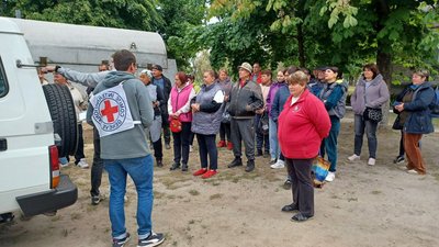 допомога набори аграрії сільське господарство деокуповане село Студенок Харківщина Донеччина допомога набори аграрії сільське господарство деокуповане село Студенок Харківщина Донеччина