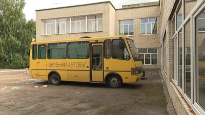 Антисептики - від школи, маски - свої: на Сумщині готуються до нового навчального року