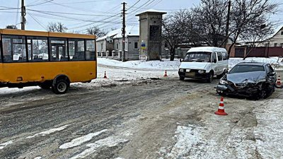 В аварії в Сумах травмувалася 7-річна дівчинка