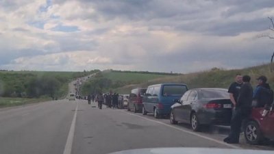Як працюють три маршрути евакуації із окупованої Луганщини Як працюють три маршрути евакуації із окупованої Луганщини
