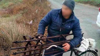 На Херсонщині чоловік викрав з могили огорожу, яку хотів здати на металобрухт