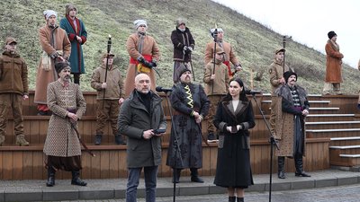 На Хортиці презентували нові пам’ятні монети, присвячені трьом прифронтовим регіонам