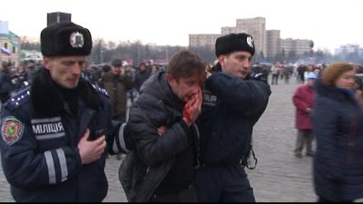 Побитий Жадана на Євромайдані Побитий Жадана на Євромайдані