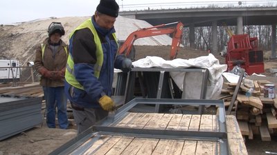 На Черкащині ремонтують міст через залізницю На Черкащині ремонтують міст через залізницю