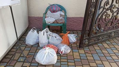 Миколаївці зібрали 50 кілограмів жолудів для тварин у зоопарку Миколаївці зібрали 50 кілограмів жолудів для тварин у зоопарку
