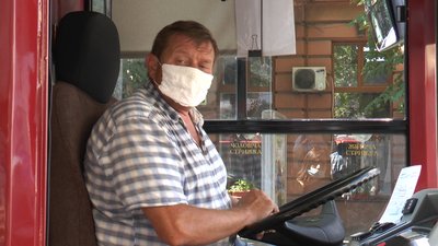 Ярослав Вергановський працює водієм комунального автобуса № 55 Ярослав Вергановський працює водієм комунального автобуса № 55