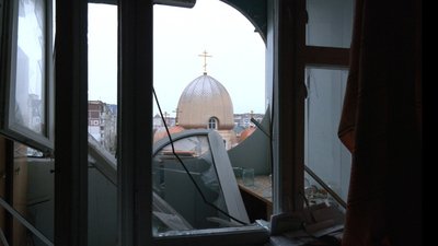 завали, зруйнований балкон