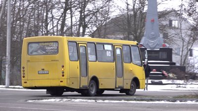 20 гривень за проїзд: від чого залежить ціна у приміських маршрутках на Черкащині 20 гривень за проїзд: від чого залежить ціна у приміських маршрутках на Черкащині