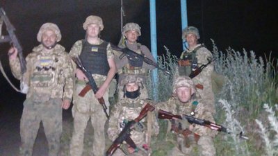 Олександр Назарук разом з побратимами на Авдіївському напрямку