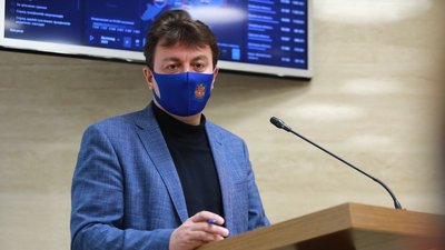 Нові кисневі станції та вакцинація посадовців – про що розповів голова Запорізької ОДА
