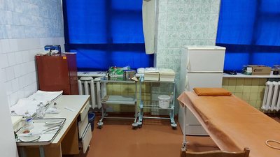 У лікарнях Житомирщини почали приймати людей, які отримали травми внаслідок обстрілів на Київщині