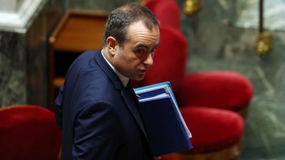 Прем’єр-міністр Франції Себастьян Лекорню