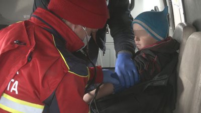 Вже вдома: як живе семирічний хлопчик з Волині, якого знайшли в очереті Вже вдома: як живе семирічний хлопчик з Волині, якого знайшли в очереті