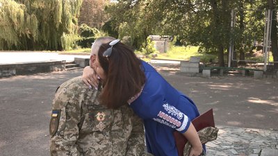 "Не хочу, щоб тут було як там": черкаський боєць про війну "Не хочу, щоб тут було як там": черкаський боєць про війну