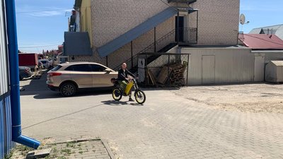 Тернопільська компанія, яка виготовляє електробайки, тепер робить транспорт для ЗСУ Тернопільська компанія, яка виготовляє електробайки, тепер робить транспорт для ЗСУ