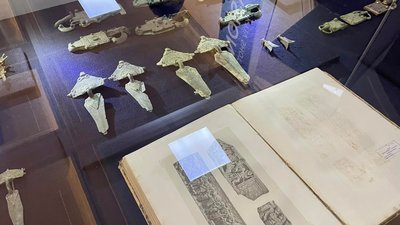 Фінансування "ДНР" і кольчуга 12 сторіччя: ДБР заявила про викриття екснардепа Горбатова Фінансування "ДНР" і кольчуга 12 сторіччя: ДБР заявила про викриття екснардепа Горбатова