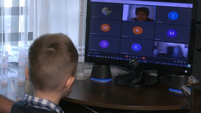 У Запоріжжі батьки першачків відстояли право дітей навчатися у гімназії №6
