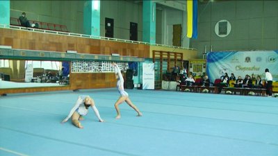 Кубок України зі спортивної акробатики стартував у Вінниці Кубок України зі спортивної акробатики стартував у Вінниці