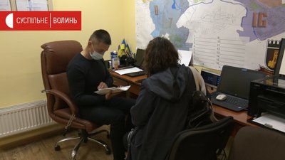 Ліву частину зачистили, на черзі права. Демонтажі на Луцькому ринку тривають Ліву частину зачистили, на черзі права. Демонтажі на Луцькому ринку тривають