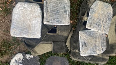 Виготовлені саморобним способом – на Житомирщині СБУ затримала чоловіка, який продавав неякісні бронежилети Виготовлені саморобним способом – на Житомирщині СБУ затримала чоловіка, який продавав неякісні бронежилети