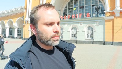 До Чернігова відновили рух залізничного транспорту. Репортаж До Чернігова відновили рух залізничного транспорту. Репортаж