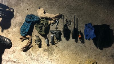 На Київщині поліція затримала озброєну банду, двоє силовиків дістали поранення На Київщині поліція затримала озброєну банду, двоє силовиків дістали поранення