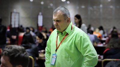 "Ставити призові з російських компаній вище держави не можна". Тренер з шахів – про позицію Музичук