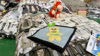 Трикотаж для військових. Півсотні волонтерів у Миколаєві шиють на замовлення бійців ЗСУ Трикотаж для військових. Півсотні волонтерів у Миколаєві шиють на замовлення бійців ЗСУ