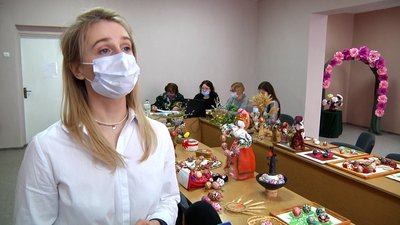 У Житомирі розпочали фінальний тур всеукраїнського конкурсу з писанкарства "Великодні писанки" У Житомирі розпочали фінальний тур всеукраїнського конкурсу з писанкарства "Великодні писанки"