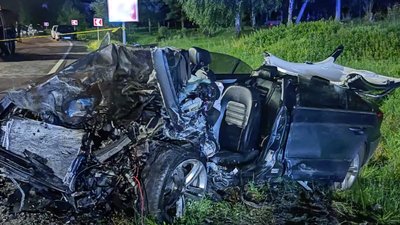 На Львівщині внаслідок зіткнення двох автомобілів загинуло троє людей На Львівщині внаслідок зіткнення двох автомобілів загинуло троє людей