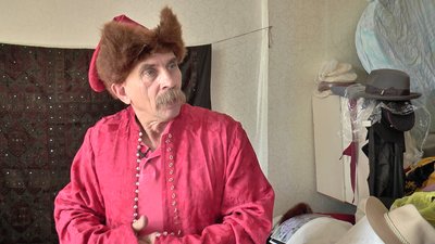 Полтавський майстер Вадим Обертас відтворює речі XV століття