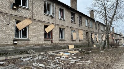 свідчення людей наслідки обстрілу армія РФ ракети пошкоджена інфраструктура Костянтинівка Донецька область 1 березня 2024 рік свідчення людей наслідки обстрілу армія РФ ракети пошкоджена інфраструктура Костянтинівка Донецька область 1 березня 2024 рік