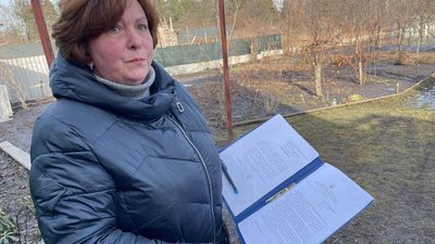 "Вода підійшла мало не до хати". У жителів Басів у Сумах підтоплені двори "Вода підійшла мало не до хати". У жителів Басів у Сумах підтоплені двори