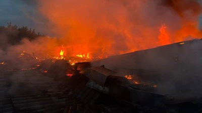 Росіяни двома "Геранями" атакували склади приватного підприємства у Новгороді-Сіверському