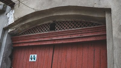 В Одесі майже тисяча історичних воріт, але грошей на відновлення в бюджеті немає В Одесі майже тисяча історичних воріт, але грошей на відновлення в бюджеті немає